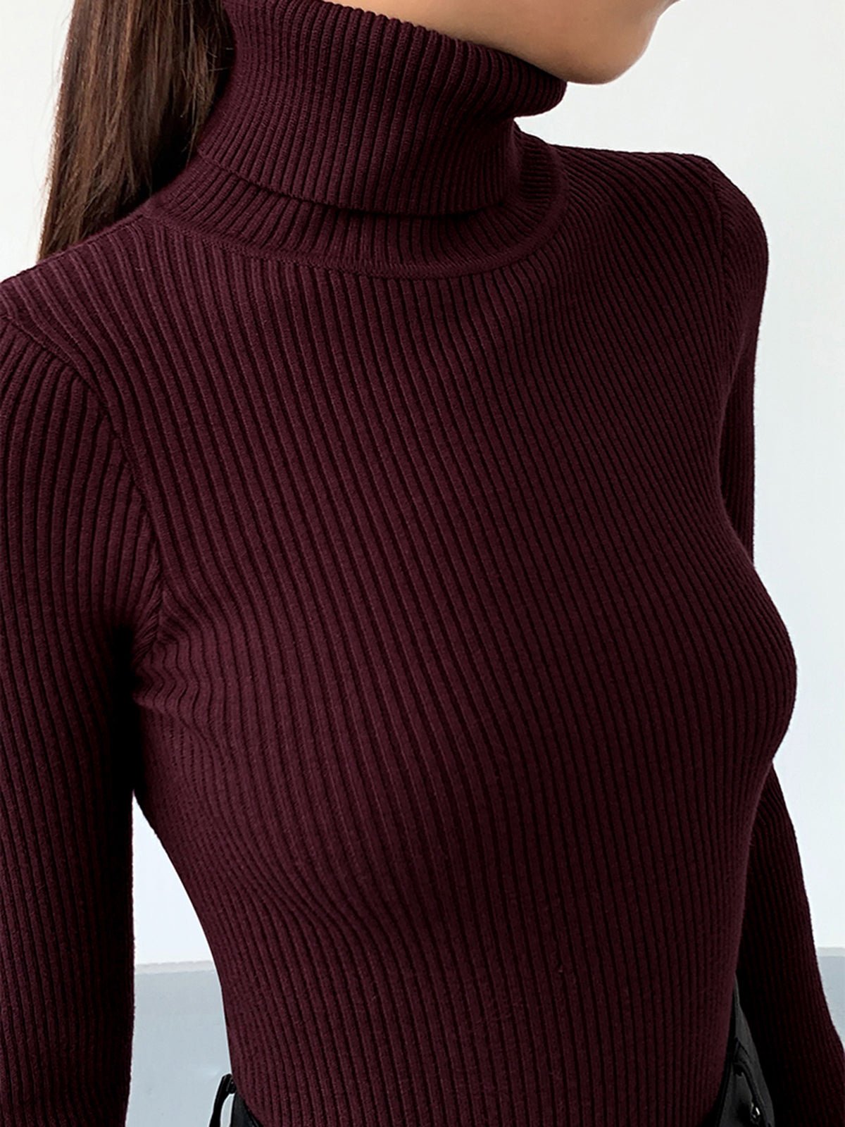 Minimalist Slim Knit Top